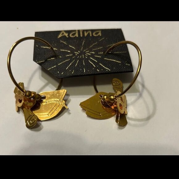 Adina - Pierced Earrings 1992 graduation signed - Picture 4 of 6